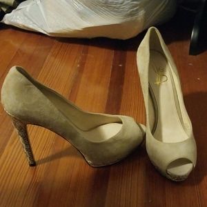 Joan & David high heels
